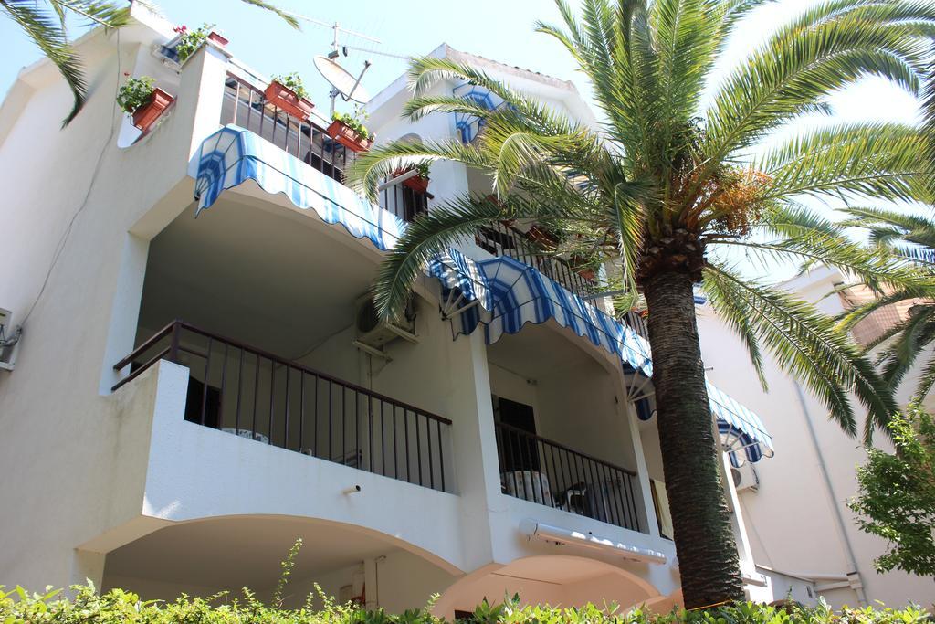 Apartmani I Sobe Goca Херцег-Нови Экстерьер фото