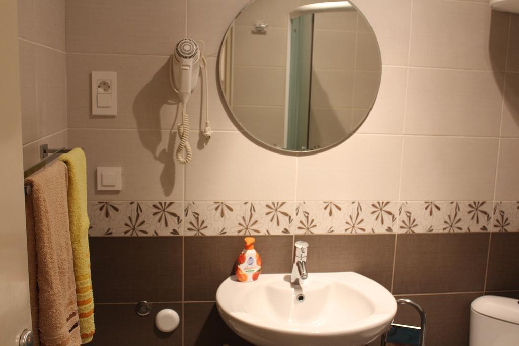 Apartmani I Sobe Goca Херцег-Нови Экстерьер фото