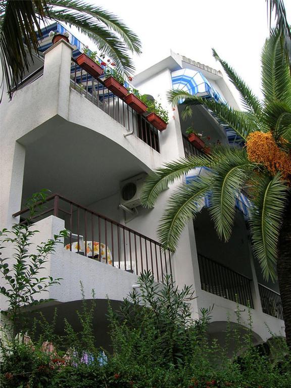 Apartmani I Sobe Goca Херцег-Нови Экстерьер фото