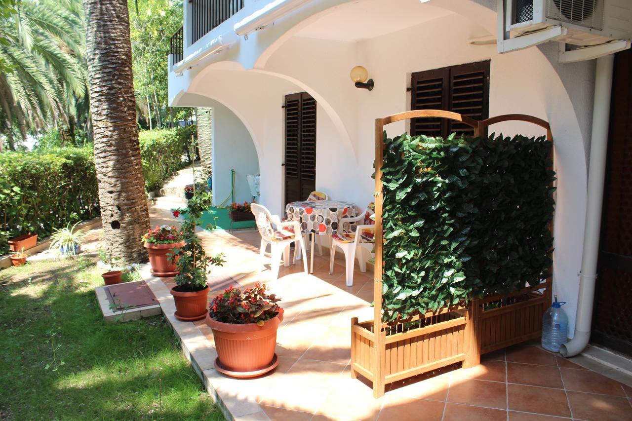 Apartmani I Sobe Goca Херцег-Нови Экстерьер фото