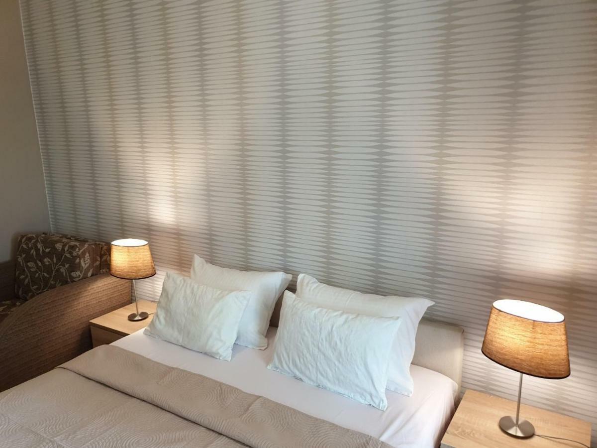 Apartmani I Sobe Goca Херцег-Нови Экстерьер фото